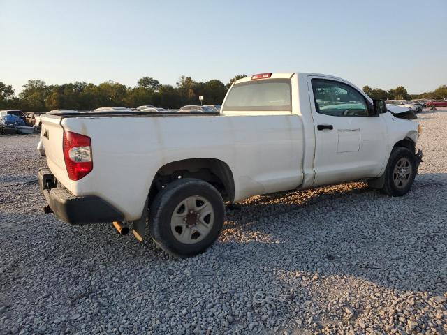 Photo 3 from auction – 2016 TOYOTA TUNDRA SR with VIN 5TFPY5F15GX562823