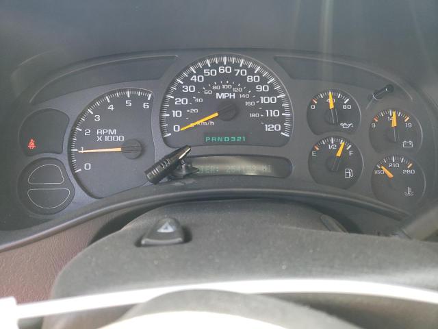 Photo 9 from auction – 2004 CHEVROLET SILVERADO with VIN 1GCEC14VX4Z171221