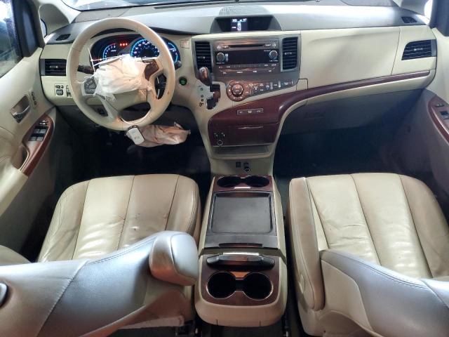 Photo 8 from auction – 2011 TOYOTA SIENNA XLE with VIN 5TDYK3DC4BS030508