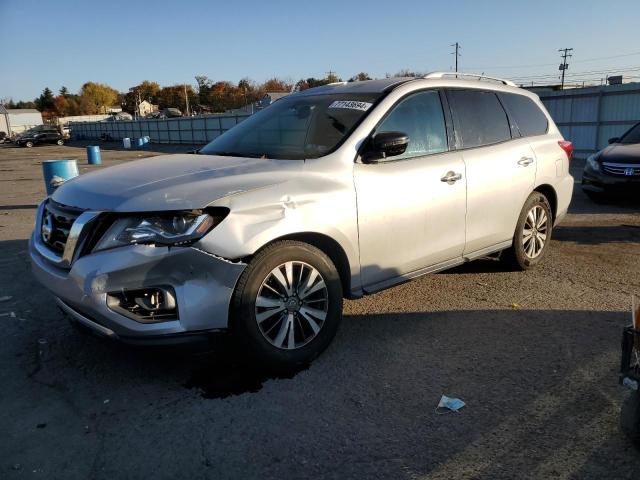 NISSAN PATHFINDER 2017 with VIN 5N1DR2MM6HC636895 - Photo from auction