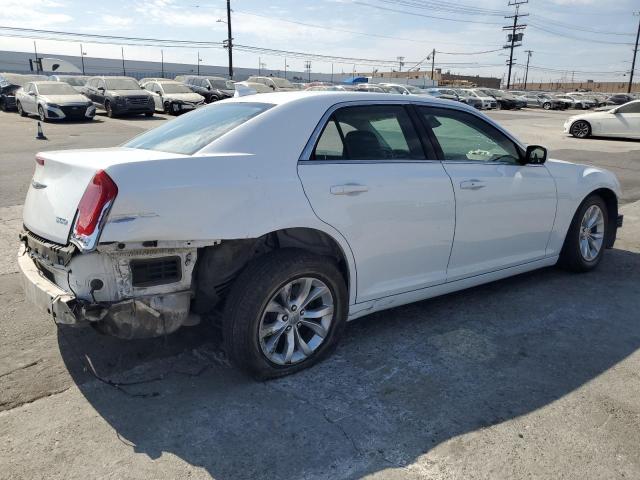 Photo 3 from auction – 2015 CHRYSLER 300 LIMITE with VIN 2C3CCAAG7FH868298