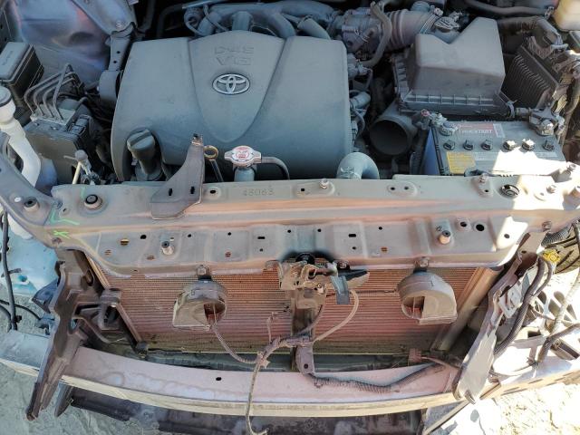 Photo 12 from auction – 2018 TOYOTA HIGHLANDER with VIN 5TDJZRFHXJS814991