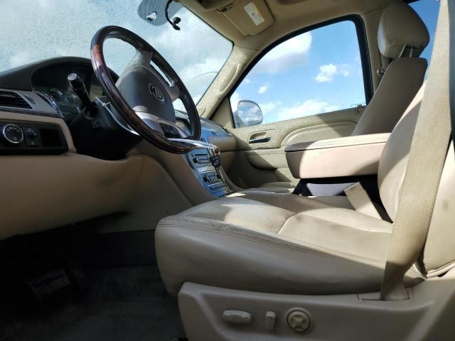 Photo 7 from auction – 2012 CADILLAC ESCALADE L with VIN 1GYS4BEF2CR291715
