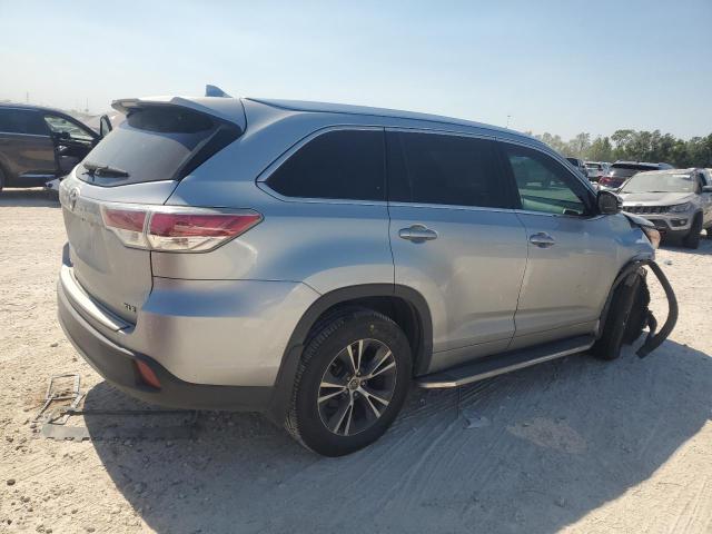 Foto 3 de la subasta – 2016 TOYOTA HIGHLANDER con VIN 5TDKKRFH4GS125613