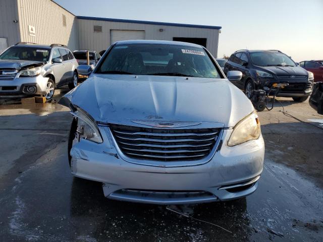 Photo 5 from auction – 2013 CHRYSLER 200 TOURIN with VIN 1C3CCBBB5DN727405
