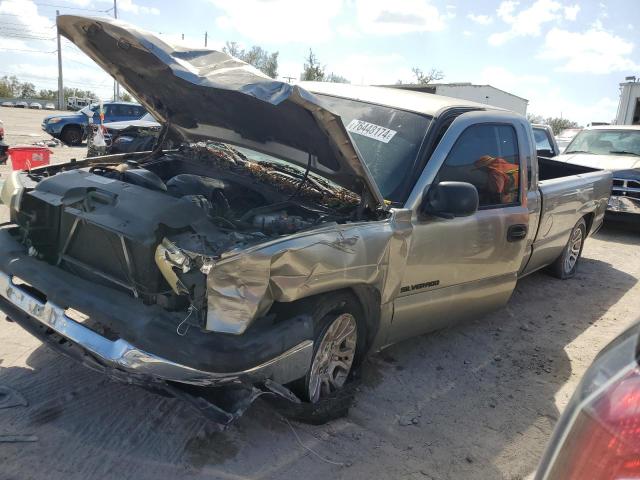 CHEVROLET SILVERADO 2003 с VIN 1GCEC19V53E313666 - Снимка от търг