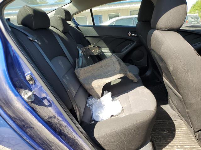 Photo 10 from auction – 2017 KIA FORTE LX with VIN 3KPFL4A73HE104389