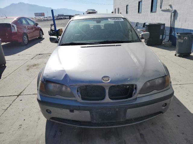 Photo 5 from auction – 2005 BMW 325 I with VIN WBAEV334X5KX13701