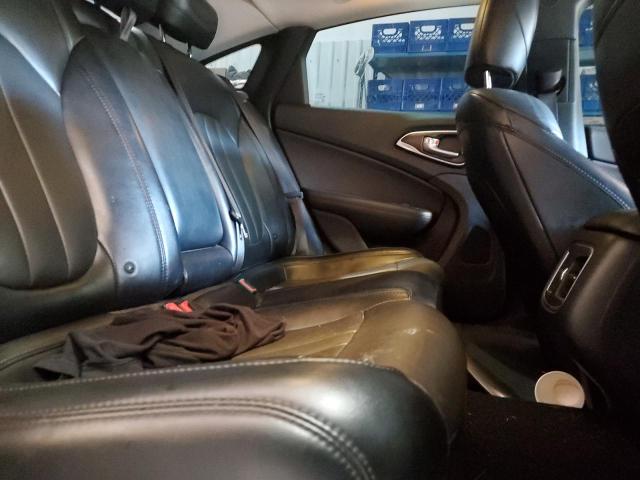Photo 10 from auction – 2016 CHRYSLER 200 C with VIN 1C3CCCCB2GN146159