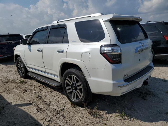 Photo 2 from auction – 2015 TOYOTA 4RUNNER SR with VIN JTEBU5JR9F5258208