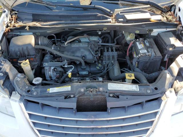 Photo 12 from auction – 2010 CHRYSLER TOWN & COU with VIN 2A4RR5D12AR129176