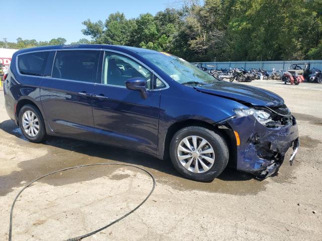 Photo 4 from auction – 2018 CHRYSLER PACIFICA T with VIN 2C4RC1FG4JR287987