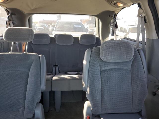 Photo 10 from auction – 2005 DODGE GRAND CARA with VIN 2D4GP44L85R569040