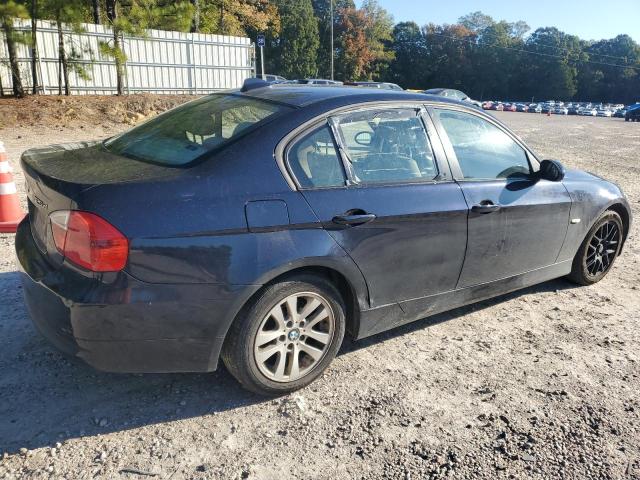 Photo 3 from auction – 2006 BMW 325 XI with VIN WBAVD13516KV05112