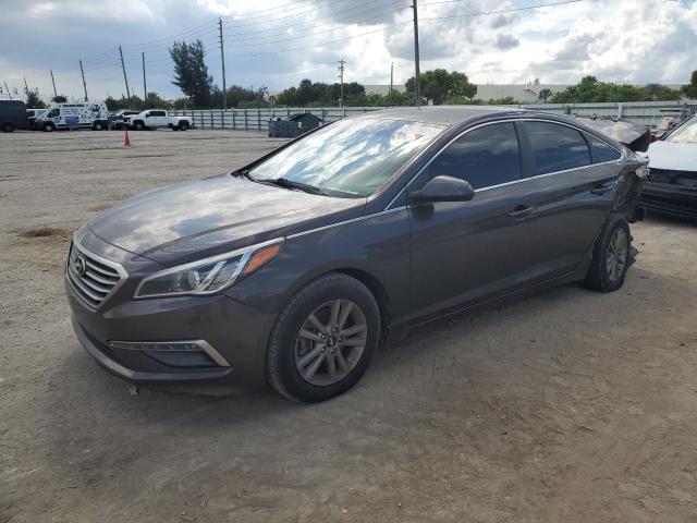 HYUNDAI SONATA SE 2015 with VIN 5NPE24AF5FH124206 - Photo from auction