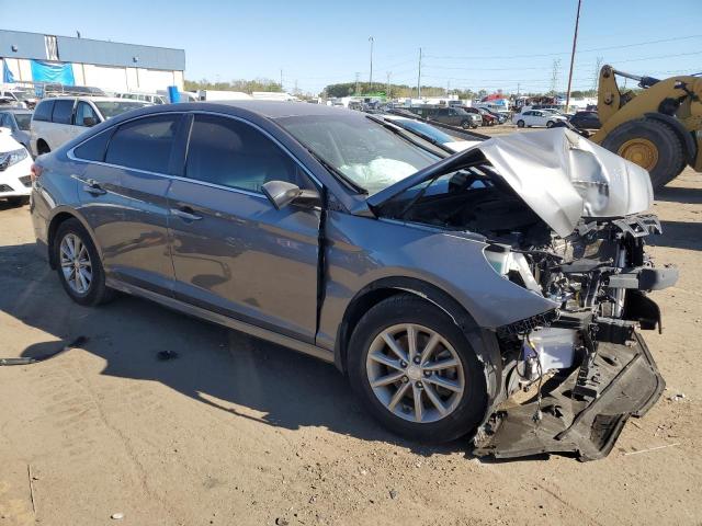 Photo 4 from auction – 2019 HYUNDAI 260 with VIN 5NPE24AF1KH806381