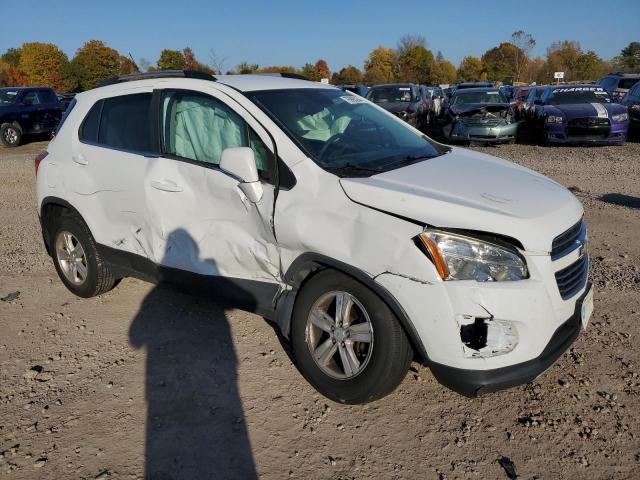 Photo 4 from auction – 2016 CHEVROLET TRAX 1LT with VIN 3GNCJPSB6GL221768