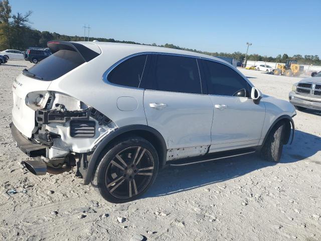 Photo 3 from auction – 2016 PORSCHE CAYENNE with VIN WP1AA2A20GLA01427