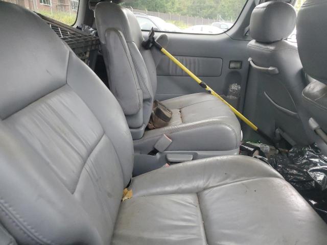 Photo 11 from auction – 2000 TOYOTA SIENNA LE with VIN 4T3ZF13C5YU236118