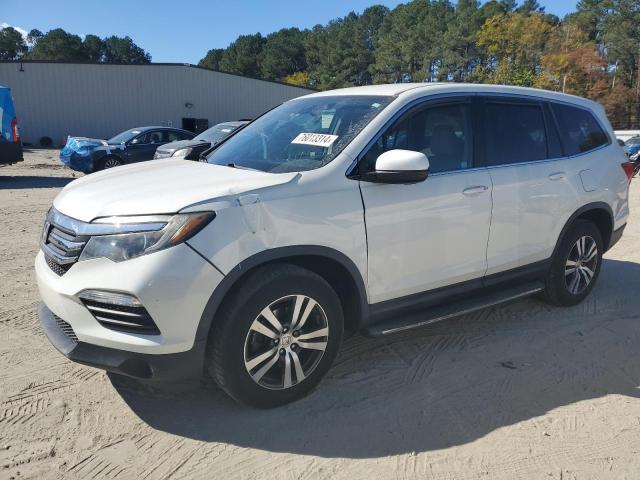 HONDA PILOT EX 2016 with VIN 5FNYF6H49GB030881 - Photo from auction