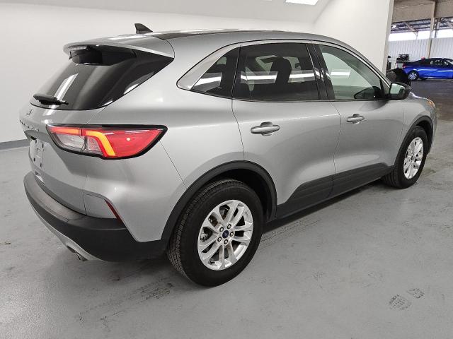 Photo 3 from auction – 2022 FORD ESCAPE SE with VIN 1FMCU0G66NUA69671