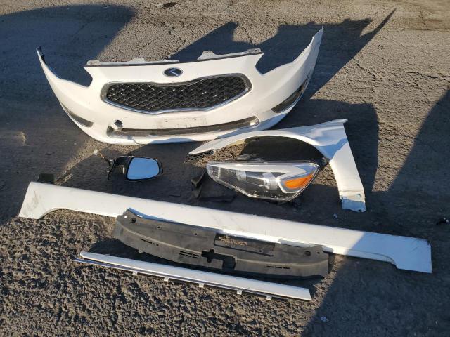 Photo 12 from auction – 2014 KIA CADENZA PR with VIN KNALN4D72E5130642