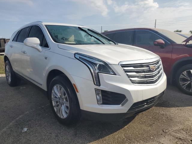 Photo 4 from auction – 2017 CADILLAC XT5 with VIN 1GYKNARS8HZ272155