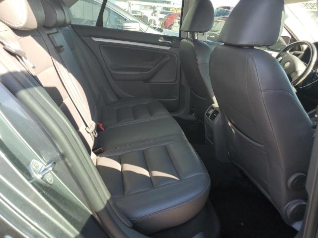 Photo 10 from auction – 2009 VOLKSWAGEN JETTA WOLF with VIN 3VWRJ71K29M006337