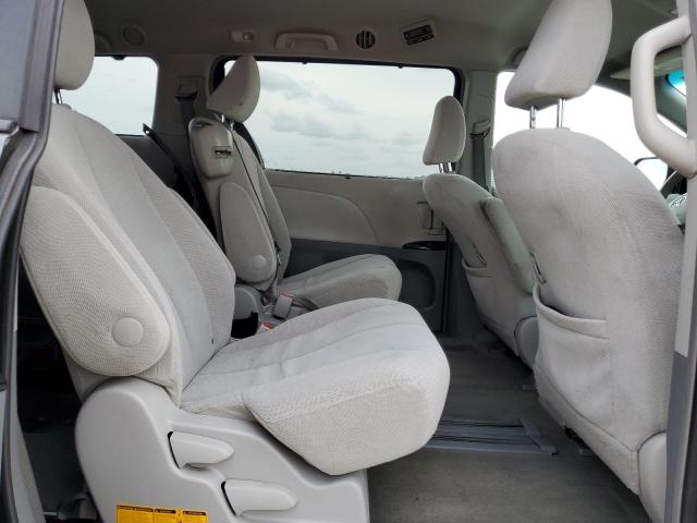 Photo 11 from auction – 2013 TOYOTA SIENNA LE with VIN 5TDKK3DC4DS308655