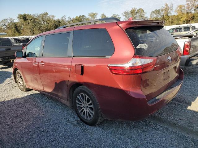 Photo 2 from auction – 2018 TOYOTA SIENNA XLE with VIN 5TDYZ3DC9JS919752