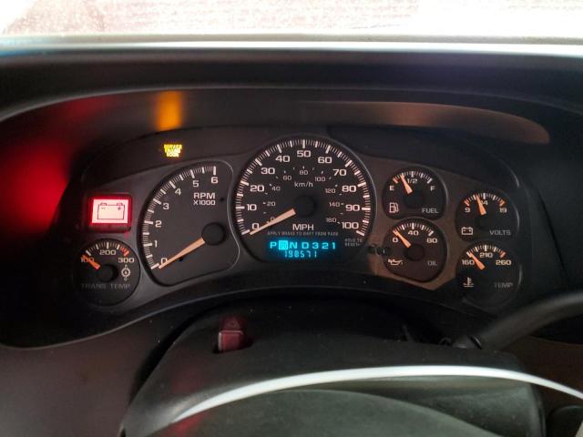 Photo 9 from auction – 2002 CHEVROLET SILVERADO with VIN 1GCGK13UX2F138920