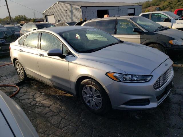 Photo 4 from auction – 2013 FORD FUSION S with VIN 3FA6P0G7XDR350238
