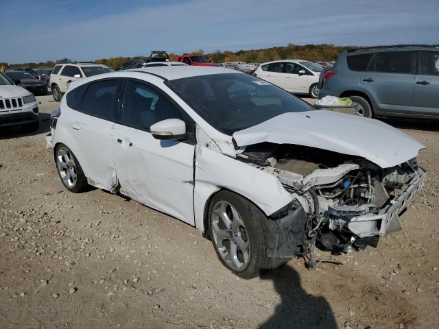Photo 4 from auction – 2014 FORD FOCUS ST with VIN 1FADP3L92EL117616