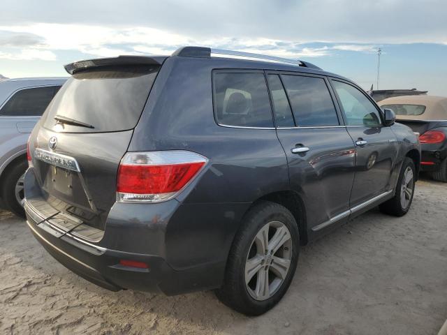 Photo 3 from auction – 2013 TOYOTA HIGHLANDER with VIN 5TDYK3EHXDS117181