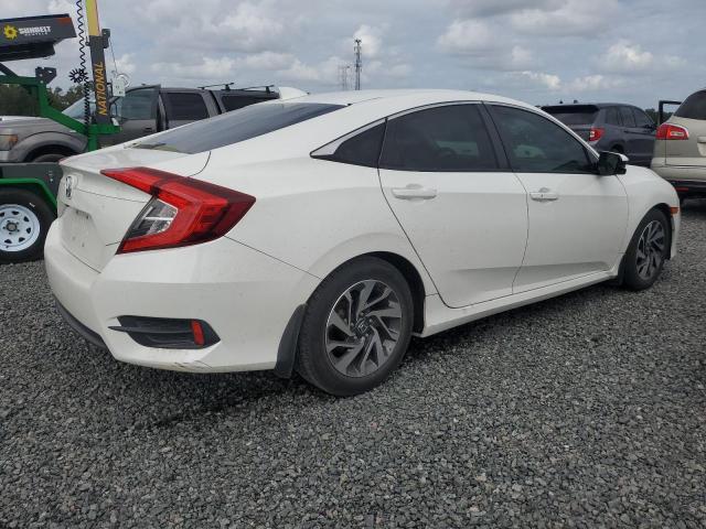 Photo 3 from auction – 2018 HONDA CIVIC EX with VIN 19XFC2F79JE023965