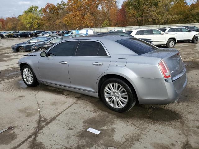 Photo 2 from auction – 2014 CHRYSLER 300C with VIN 2C3CCAKT4EH365760