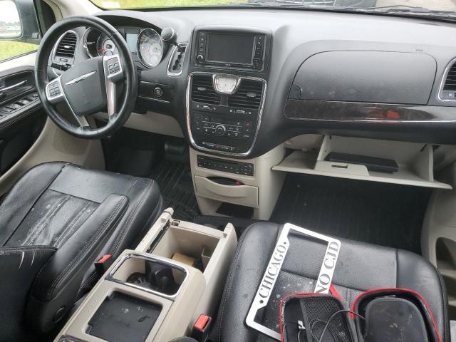 Photo 8 from auction – 2012 CHRYSLER TOWN & COU with VIN 2C4RC1CG1CR415884