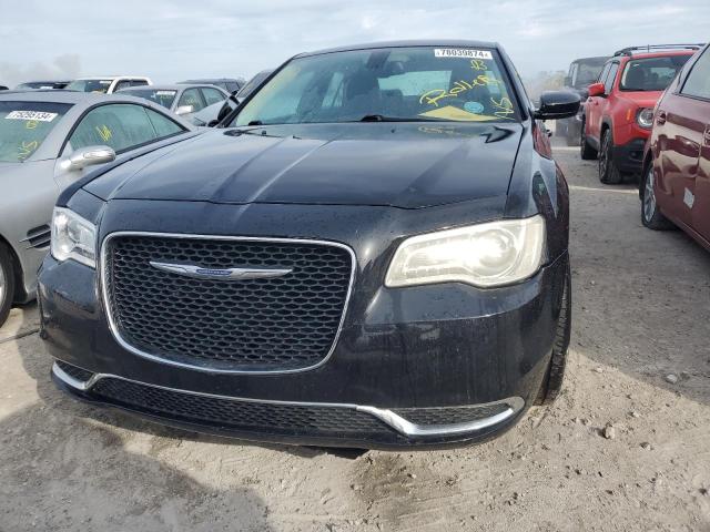 Photo 5 from auction – 2016 CHRYSLER 300 LIMITE with VIN 2C3CCAAGXGH330924