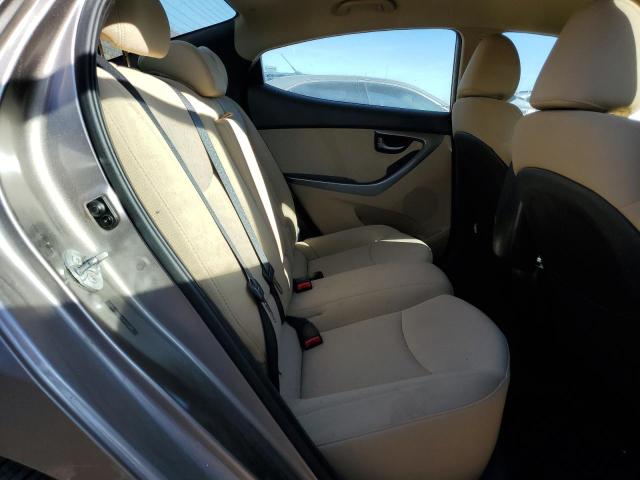 Photo 10 from auction – 2012 HYUNDAI ELANTRA GL with VIN 5NPDH4AE1CH151285