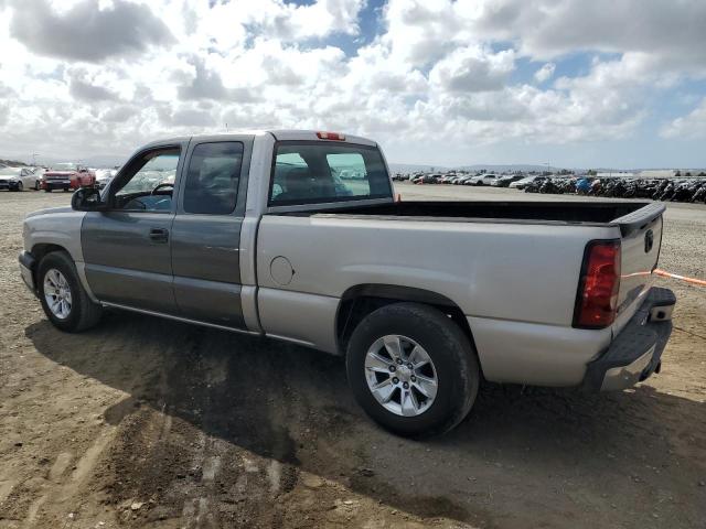 Photo 2 from auction – 2004 CHEVROLET SILVERADO with VIN 2GCEC19V541123630