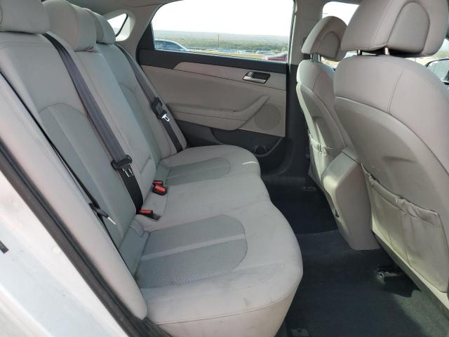 Photo 10 from auction – 2017 HYUNDAI SONATA SE with VIN 5NPE24AF5HH521854
