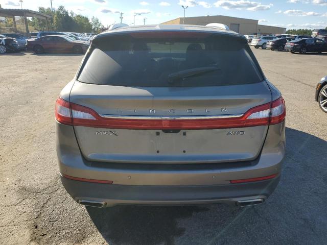 Photo 6 from auction – 2016 LINCOLN MKX RESERV with VIN 2LMTJ8LRXGBL55642