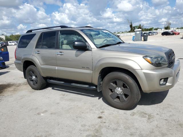 Zdjęcie 4 z aukcji – 2006 TOYOTA 4RUNNER SR z VIN JTEBU14R960104082