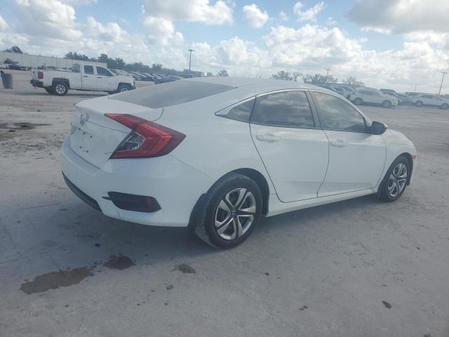 Photo 3 from auction – 2017 HONDA CIVIC LX with VIN 19XFC2F55HE064599