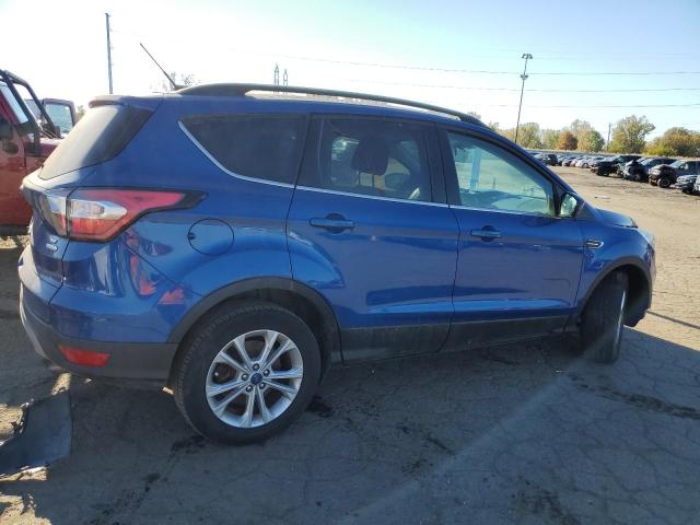Photo 3 from auction – 2017 FORD ESCAPE SE with VIN 1FMCU0GD6HUE69264