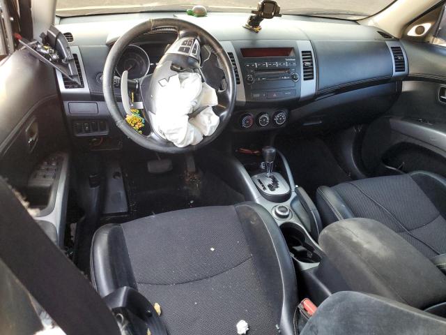 Photo 8 from auction – 2011 MITSUBISHI OUTLANDER with VIN JA4JT3AW1BU033000