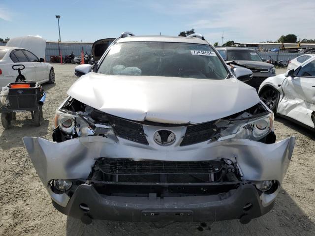 Photo 5 from auction – 2013 TOYOTA RAV4 XLE with VIN JTMRFREV0D5008722