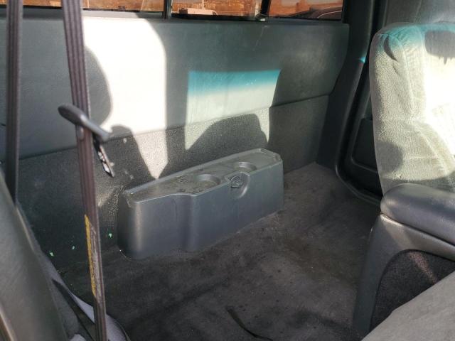 Photo 10 from auction – 2002 CHEVROLET S10 with VIN 1GCCT19W728181040