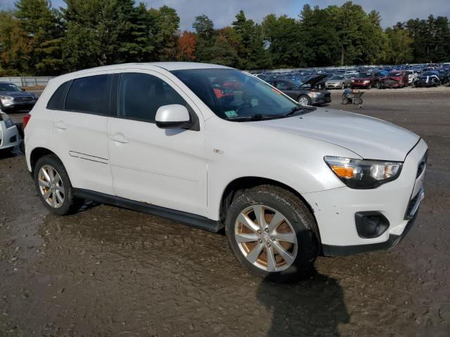 Photo 4 from auction – 2015 MITSUBISHI OUTLANDER with VIN 4A4AR3AU5FE034548