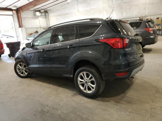 Photo 2 from auction – 2019 FORD ESCAPE SE with VIN 1FMCU9GD1KUC27106